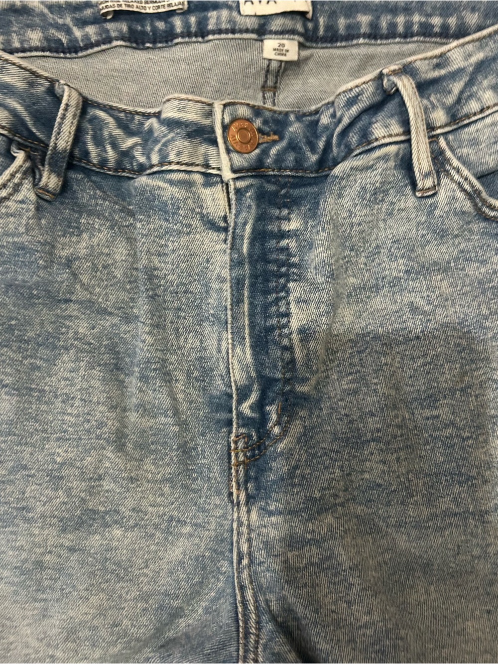 Ava & Viv Light Blue High Waist Denim Shorts - Picture 3 of 5